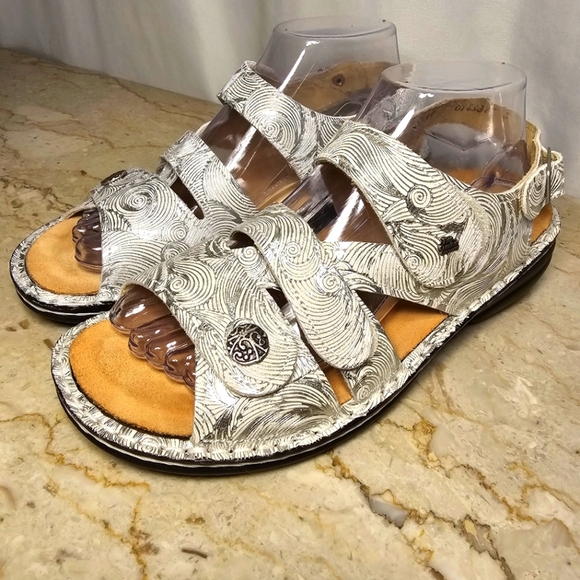 Finn Comfort Womens Silver Metallic Swirl Leather Sandals Size EU 40/US 9-9.5 - Picture 5 of 12